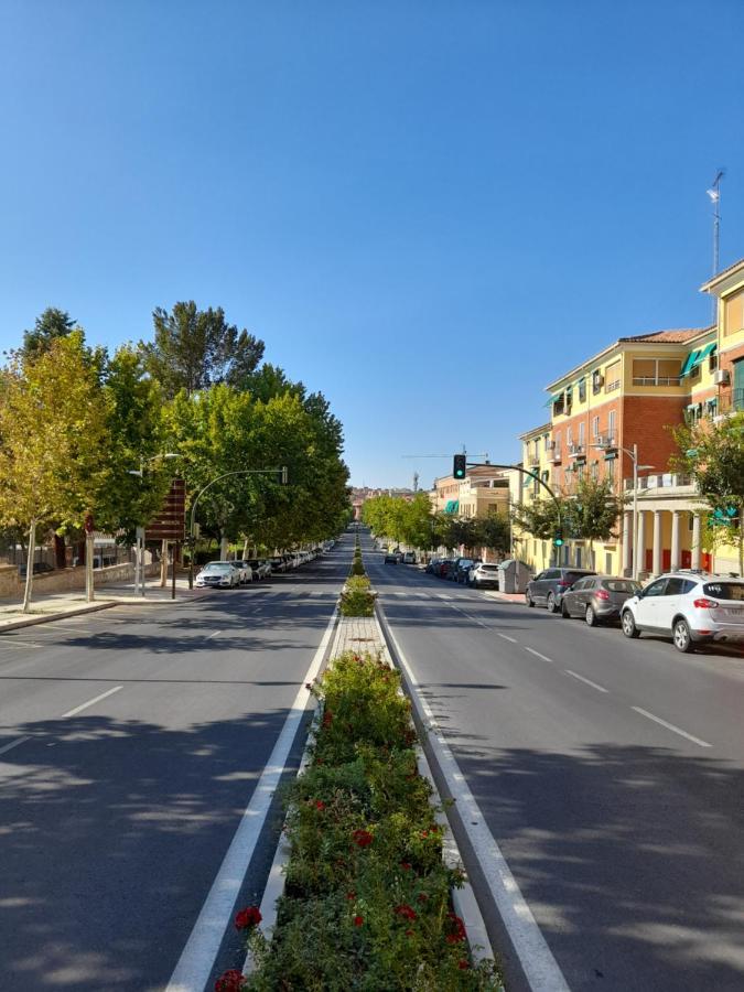 No Fiestas, 5 Dormitorios Solo Familias, Parejas O Trabajo Parking Publico Gratis A 300M Toledo Exterior foto